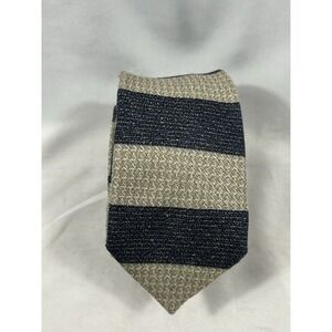 HR2 Holt Renfrew 100% Silk Knit Mens Tie Navy Beige Wide Stripe Designer Necktie
